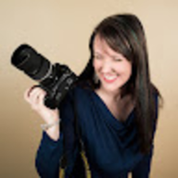 Meet your Posher, Jennifer - Picture 1 of 1